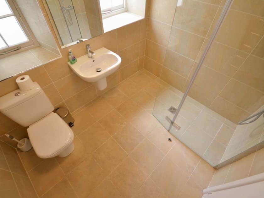 Wet Room | Tavern House, St Mawes