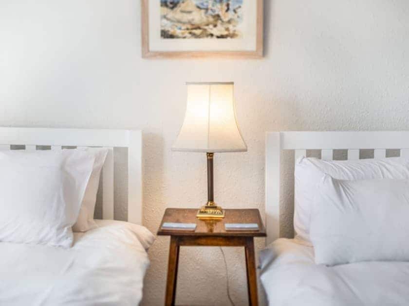 Front Twin Room | Tavern House, St Mawes