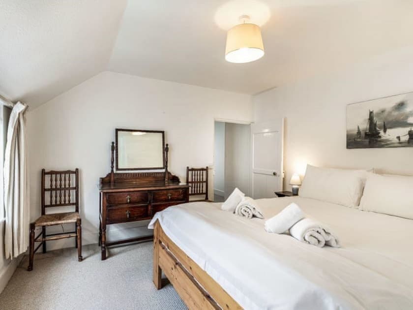 Back Double Bedroom | Tavern House, St Mawes