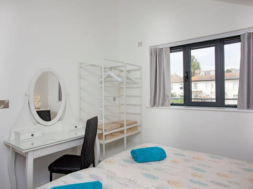 Bathroom | Grand Banks Apartment, Teignmouth