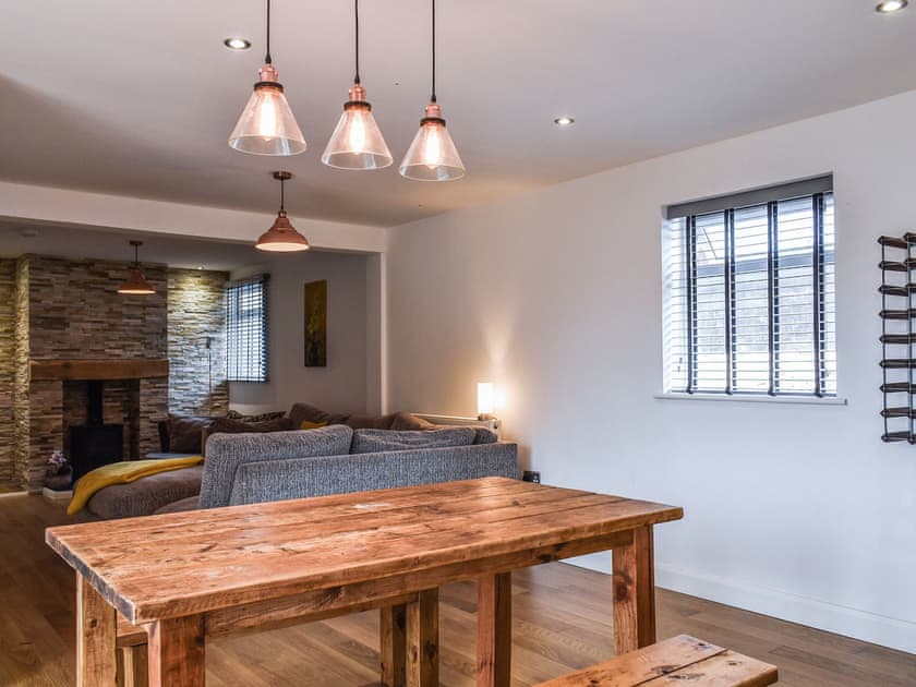 Dining Area | Highfield Bungalow, Twyn
