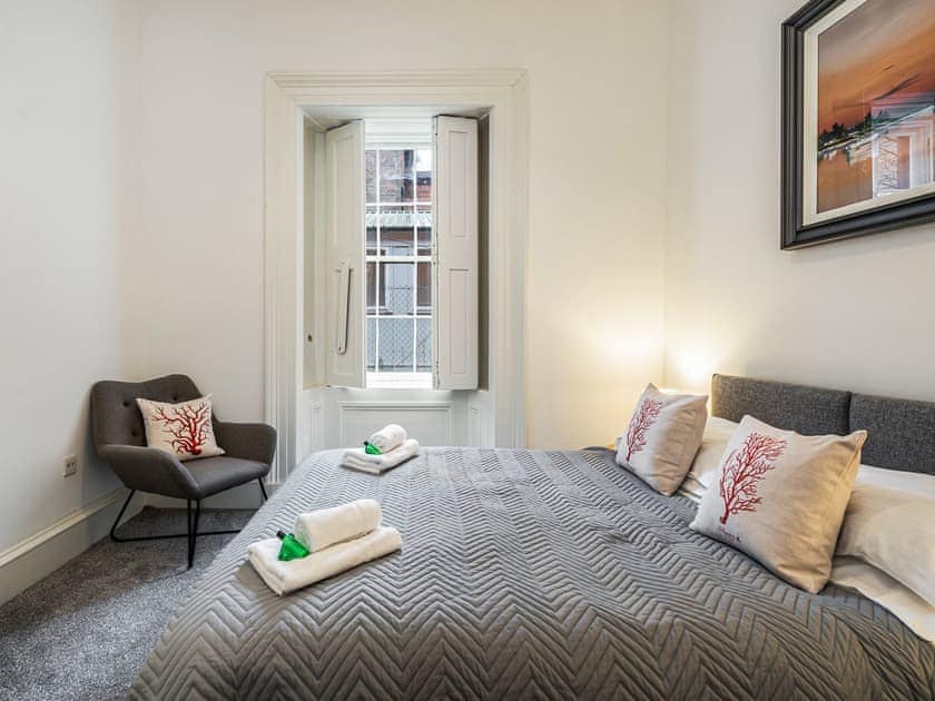 Double bedroom | The Renfrew Residence, Glasgow City Centre