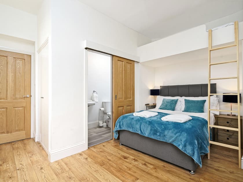 Double bedroom | Clovelly House, Berwick Upon Tweed