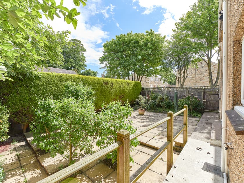 Sitting-out-area | Xanadu, Beadnell