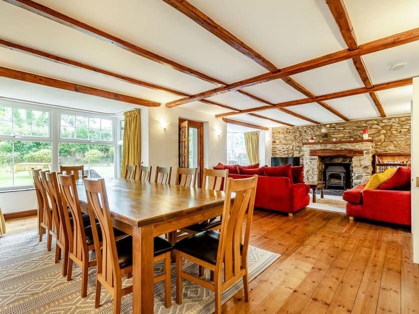 Living room/dining room | Y Gwesty Bach Cottages- Y Gwesty Bach - Y Gwesty Bach Cottages, Castle Morris, near Fishguard