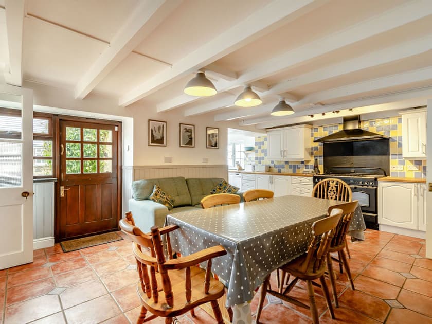 Kitchen/diner | Y Gwesty Bach Cottages- Y Gwesty Bach - Y Gwesty Bach Cottages, Castle Morris, near Fishguard