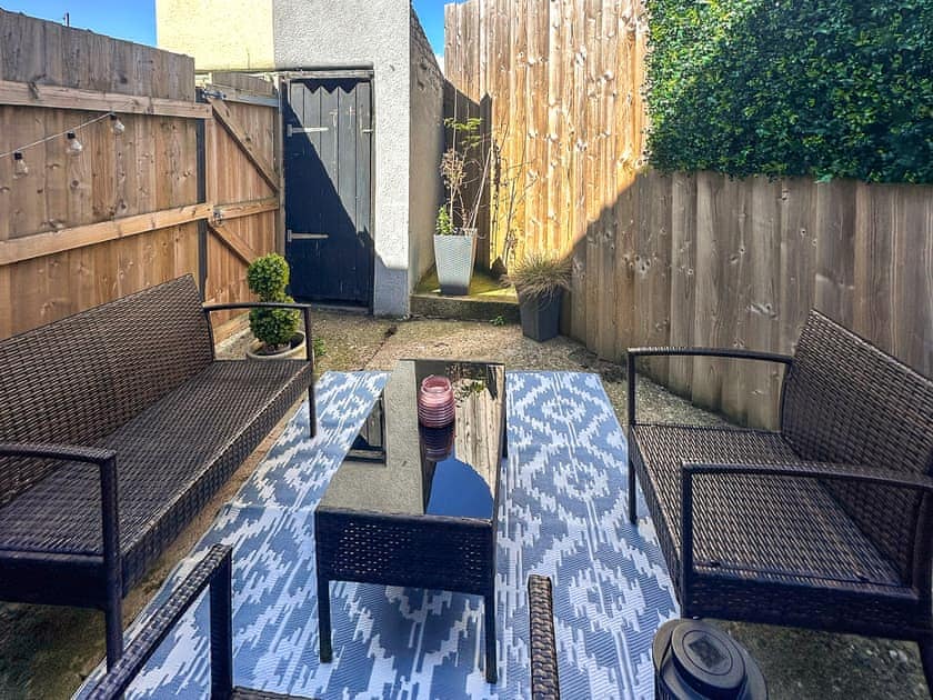 Outdoor area | Driftwood Cottage, Gorleston-on-Sea