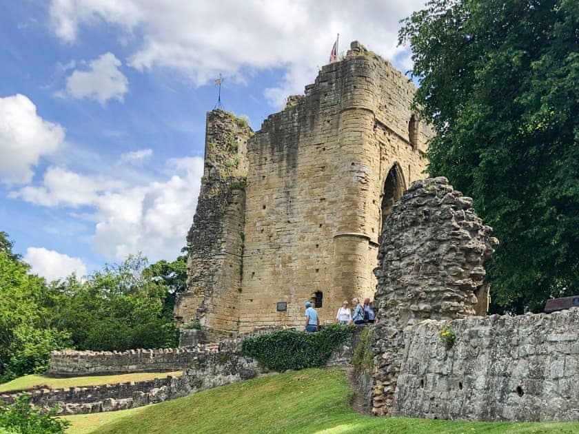 Knaresborough Castle | Dove Cottage, Knaresborough
