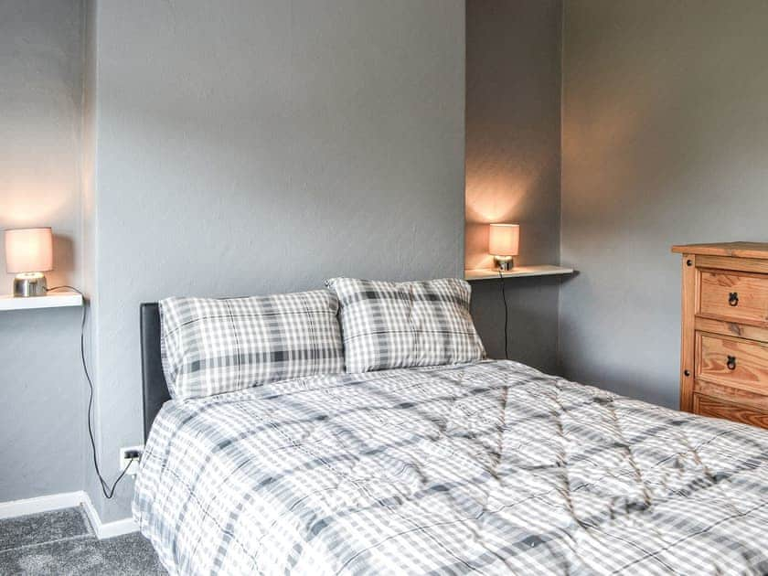 Double bedroom | White Rose Apartment, Bridlington