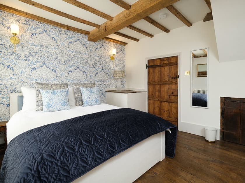 Double bedroom | Joes Cottage, Bridgnorth