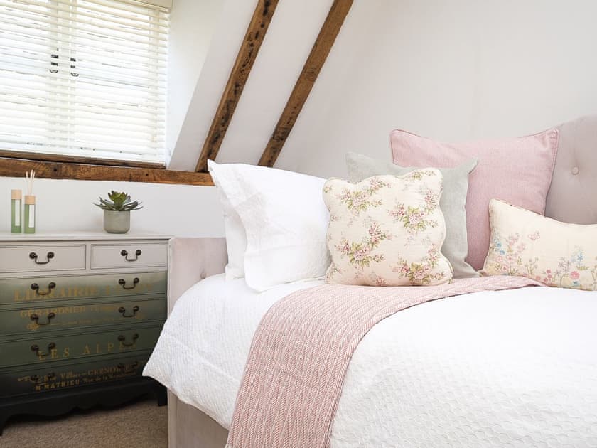 Bedroom | Joes Cottage, Bridgnorth