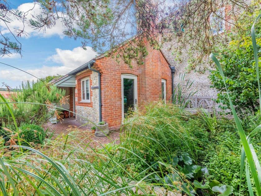 Exterior | Owl Cottage, Amberley