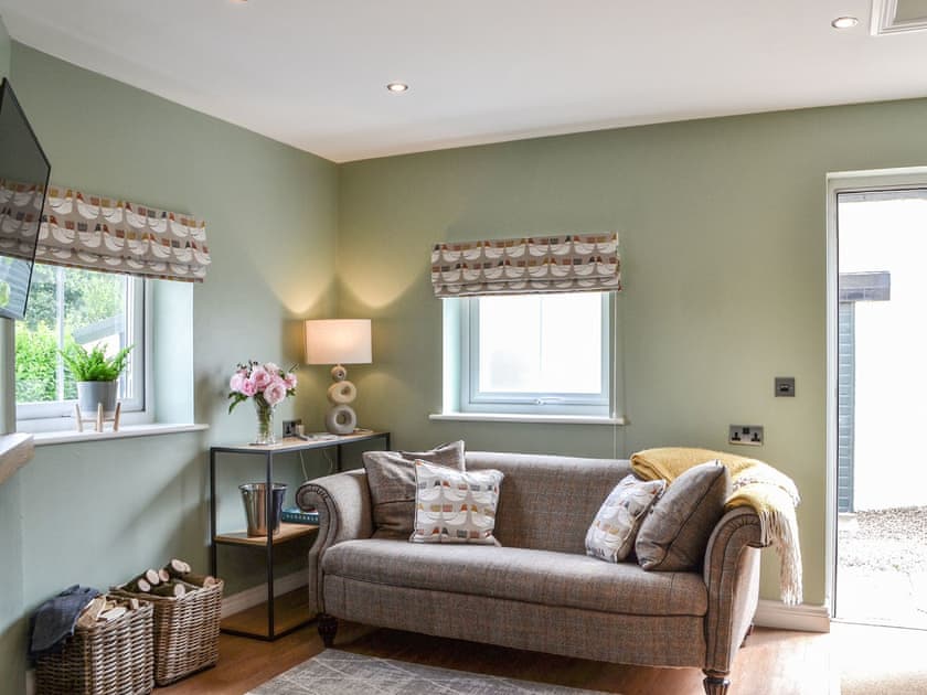 Living area | The Hen House - East Yorkshire Cottages, Bridlington