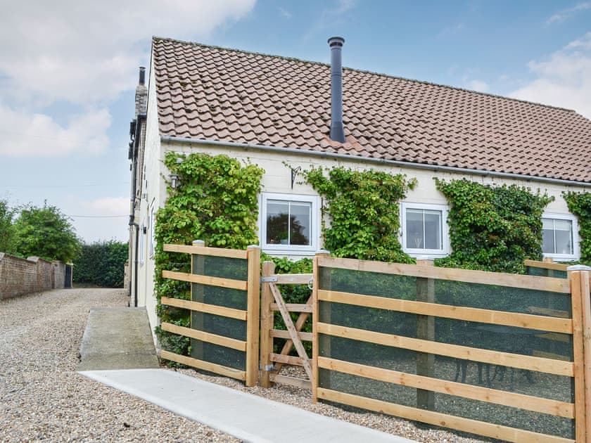 Exterior | The Hen House - East Yorkshire Cottages, Bridlington