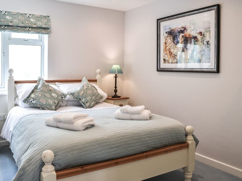 Double bedroom | The Sheep Shed - East Yorkshire Cottages, Bridlington