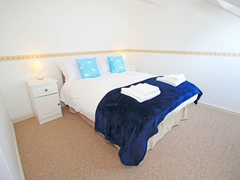 Bedroom 1: Double bedroom | Fisherman Cove, Porthmadog