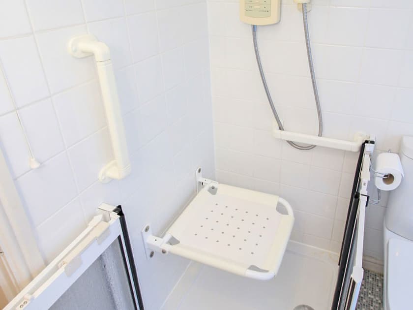 Bathroom | Fisherman Cove, Porthmadog