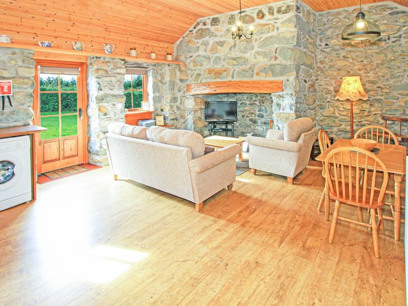 Open plan living space | Country Escape, Chwilog