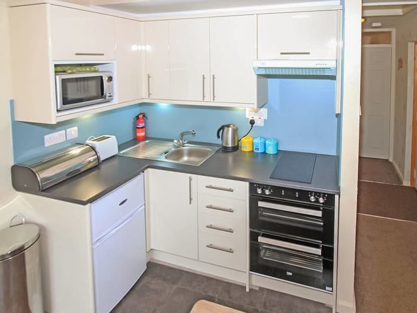 Kitchen | Harbour Apartment, Porthmadog