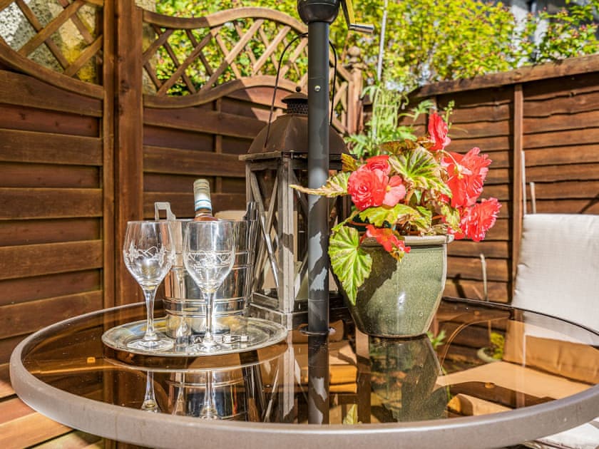 Sitting-out-area | Yewdale Crags Apartment, Coniston