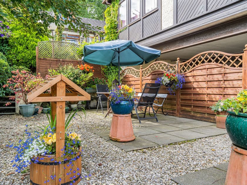 Sitting-out-area | Yewdale Crags Apartment, Coniston