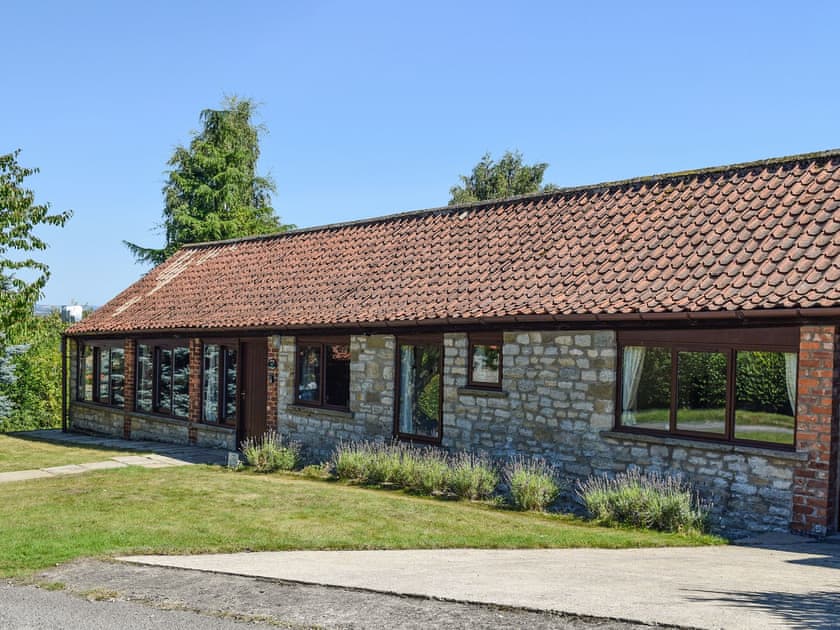 Exterior | Angel Cottage, Oswaldkirk, near Helmsley
