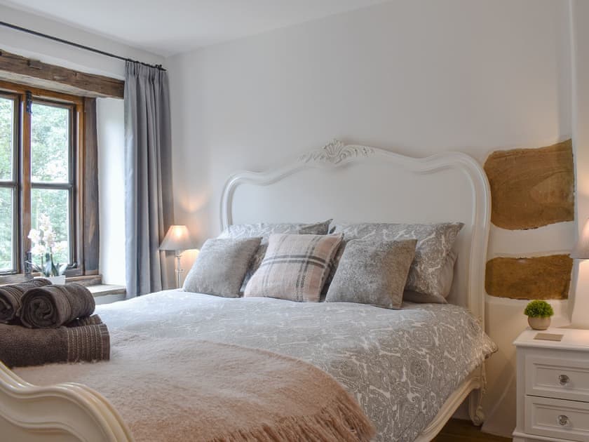 Double bedroom | Gem Cottage, Longnor, Near Buxton