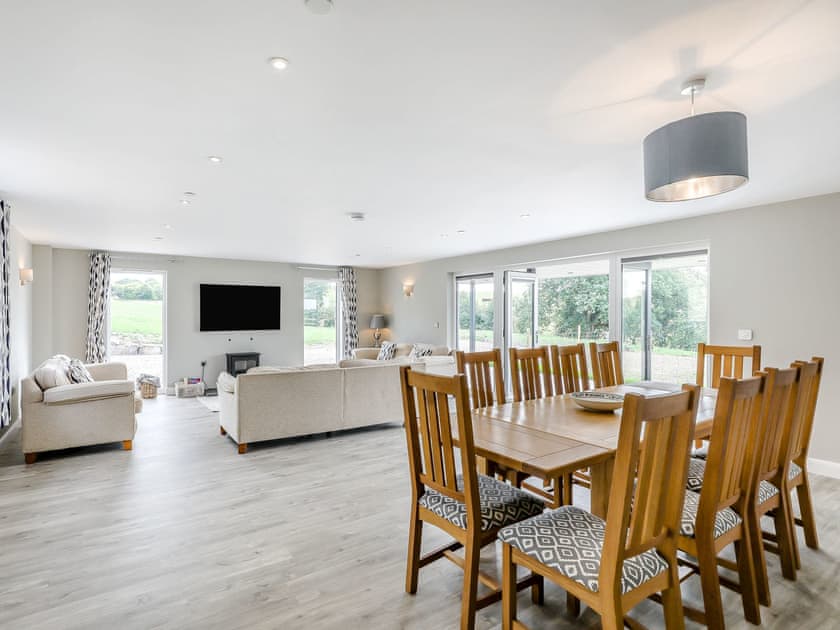 Living room/dining room | Upper Bryn Y Groes, Meifod