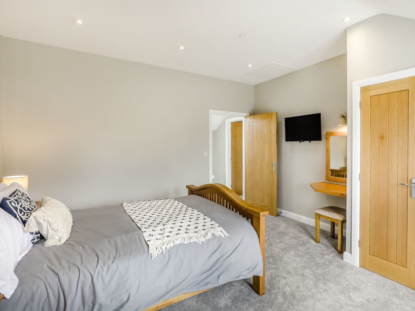 Double bedroom | Upper Bryn Y Groes, Meifod
