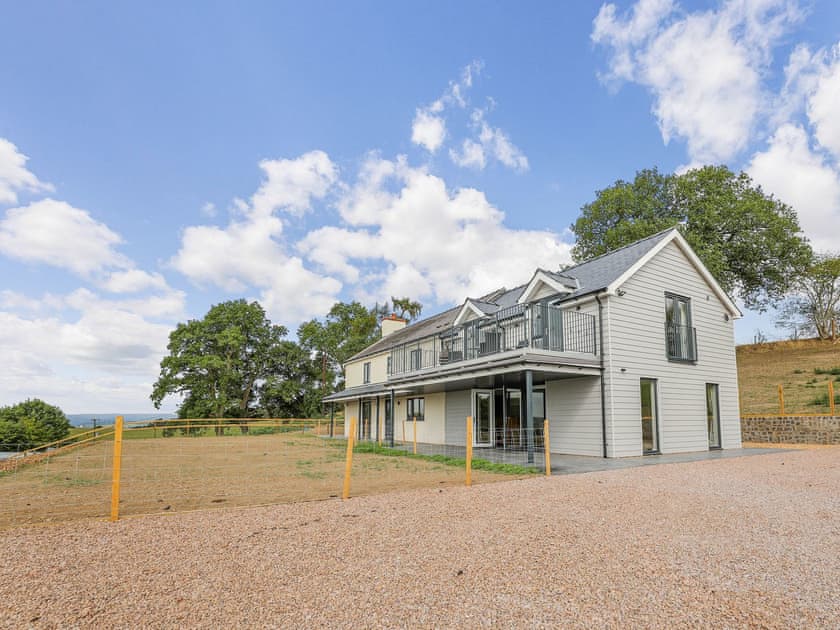 Exterior | Upper Bryn Y Groes, Meifod