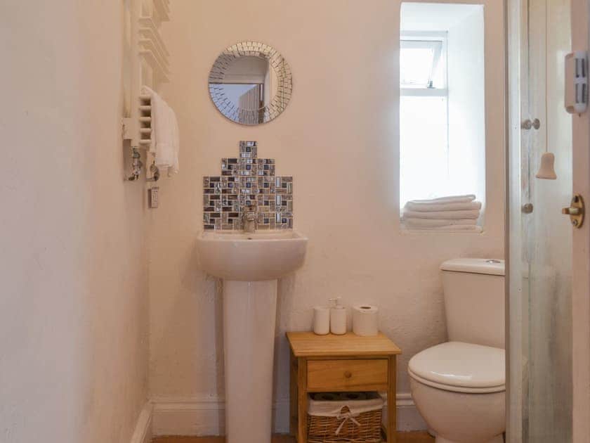Shower room | The Snug, Aberaeron