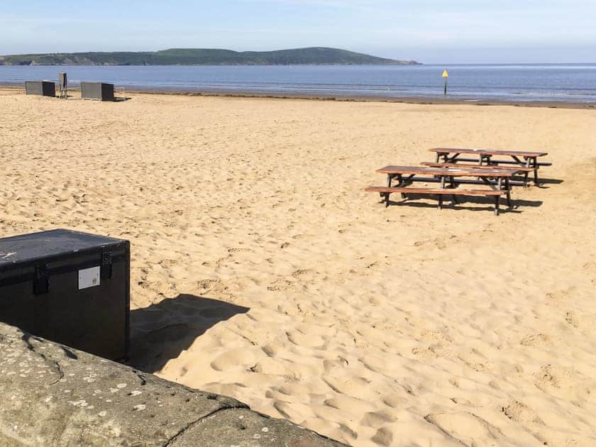 Surrounding area | The Hollies, Uphill, near Weston-Super-Mare