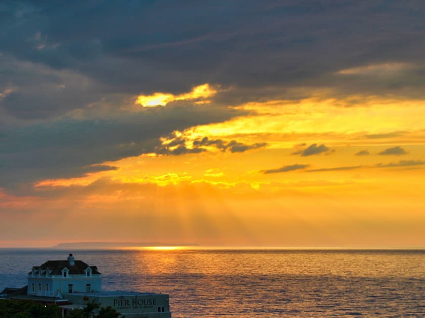 Surrounding area | Ocean Escape, Westward Ho!