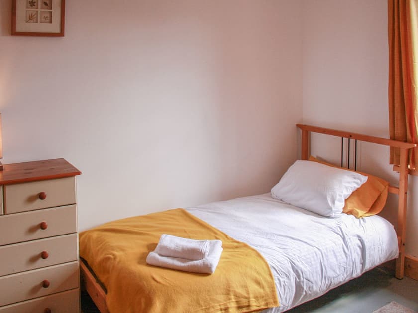 Triple bedroom | Haycart Barn, Norwich