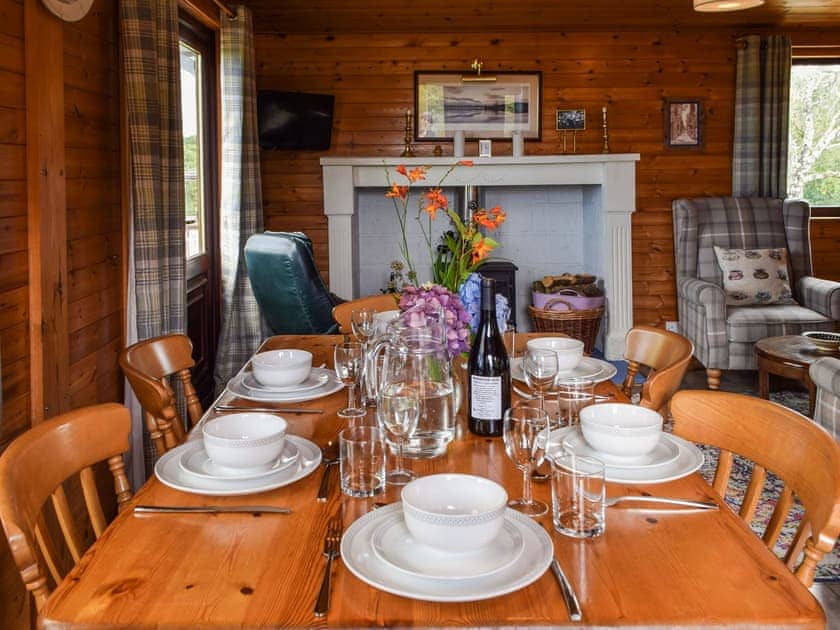 Dining Area | Catkin Lodge - Lunga Estate Lodges, Craobh Haven