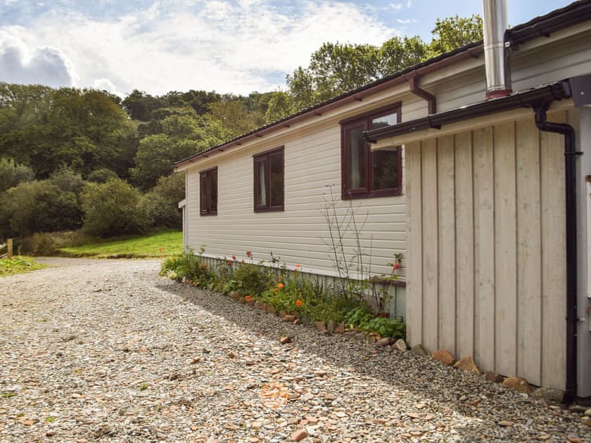 Parking | Catkin Lodge - Lunga Estate Lodges, Craobh Haven