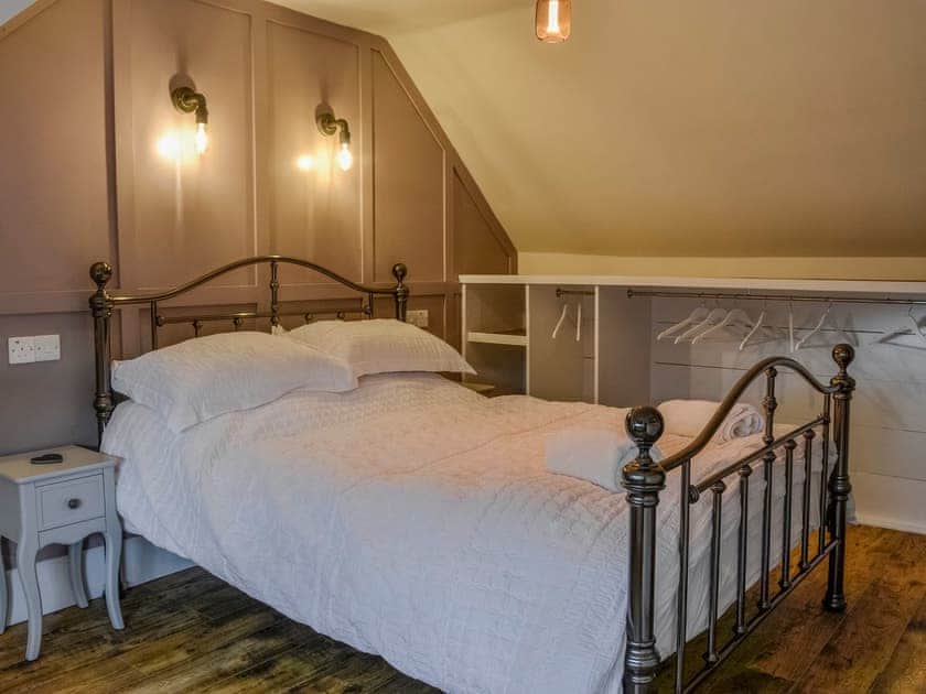 Double bedroom | The Snug, Dalbeattie