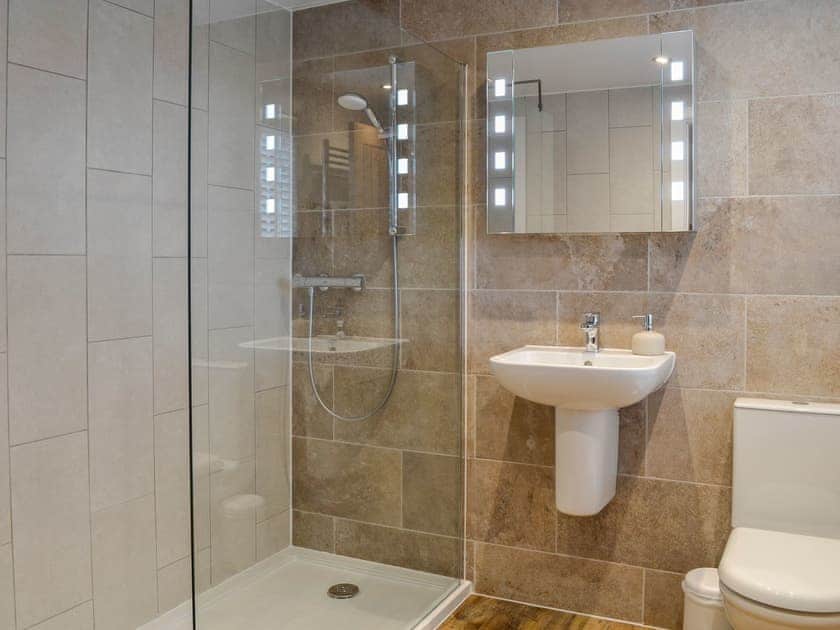 En-suite | The Snug, Dalbeattie