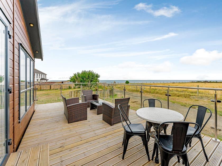 Decking | Cledan, Aberaeron