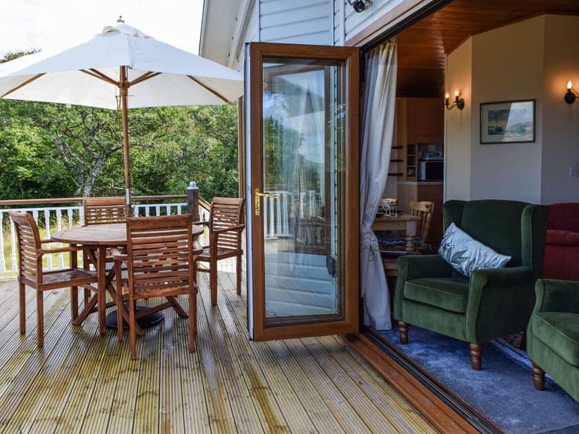 Decking | Teasel Lodge - Lunga Estate Lodges, Craobh Haven
