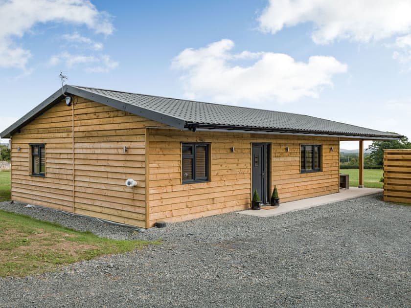 Parking | Bramley Lodge - Upper Holme Lodges, Lyonshall, near Kington