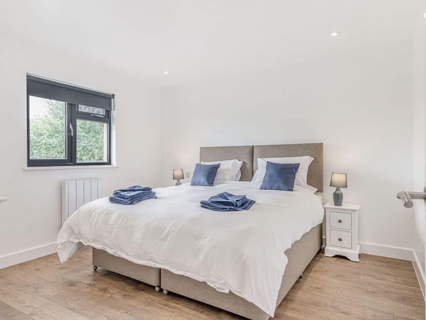 Double bedroom | Oak Tree Lodge - Upper Holme Lodges, Lyonshall, near Kington