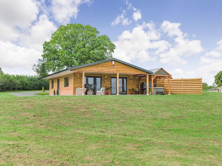 Exterior | Oak Tree Lodge - Upper Holme Lodges, Lyonshall, near Kington