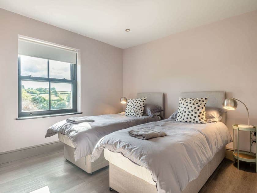 Twin bedroom | Gwrlodde, Talgarth, near Brecon