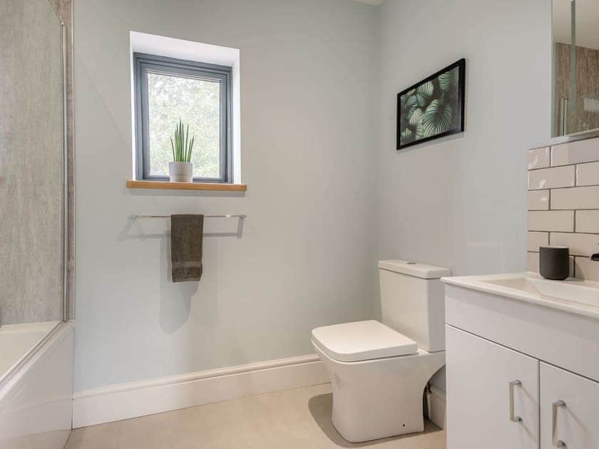Bathroom | Gwrlodde, Talgarth, near Brecon