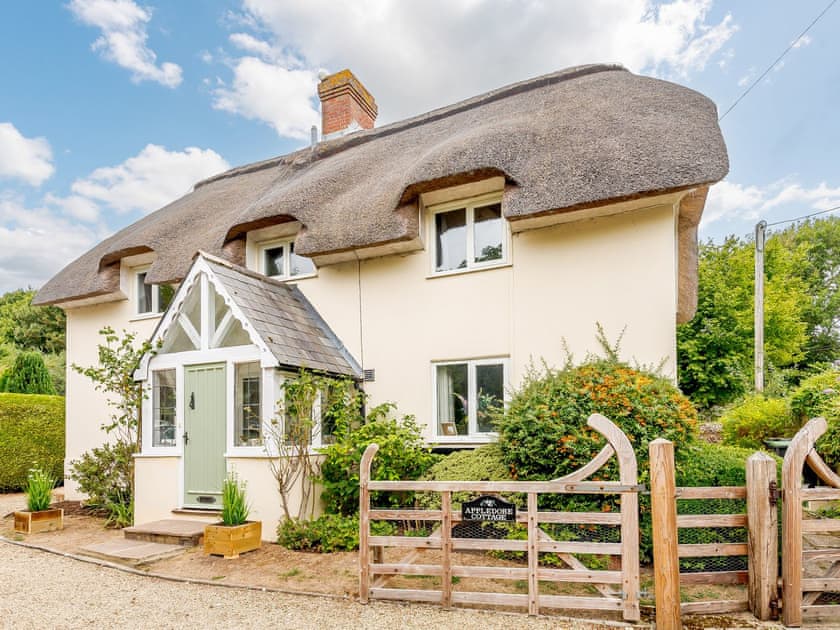 Appledore Cottage in Blandford Forum