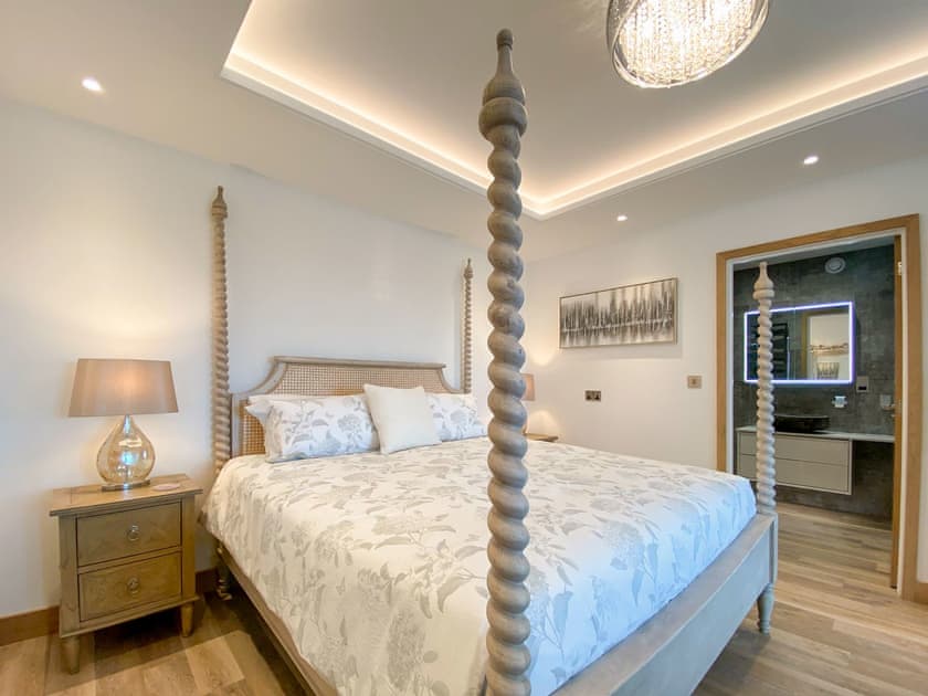 Bedroom | The View - Wooldown Holiday Cottages, Marhamchurch, near Bude