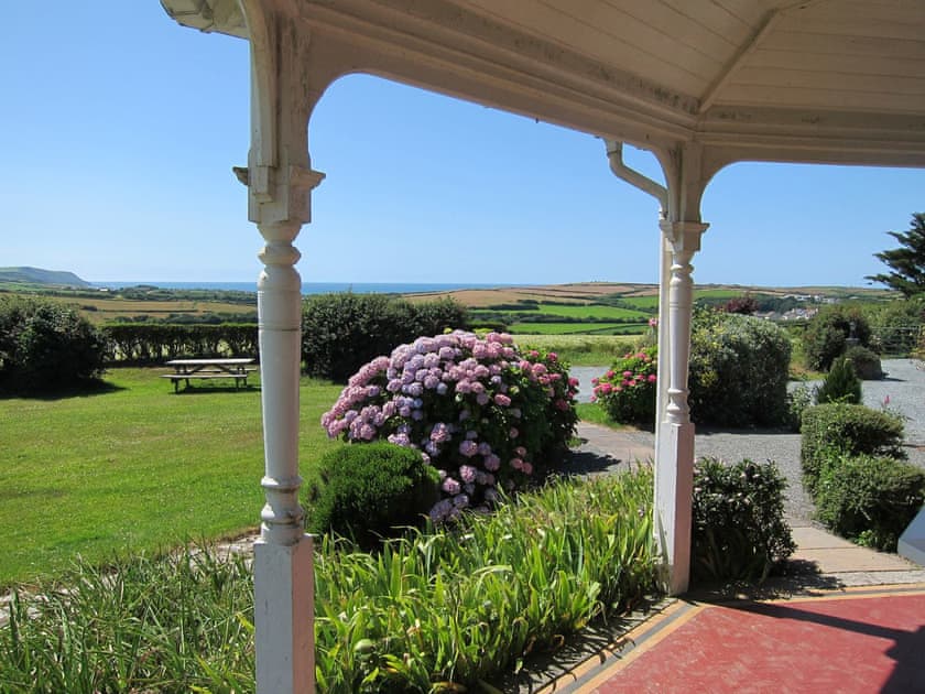 Garden and grounds | The View - Wooldown Holiday Cottages, Marhamchurch, near Bude