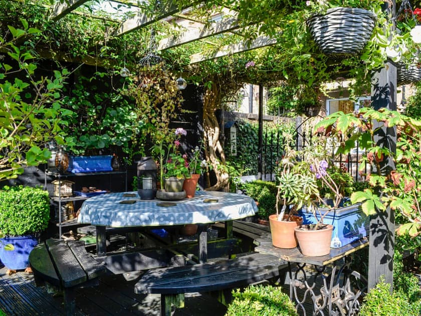 Garden | Church Cottage, Annan