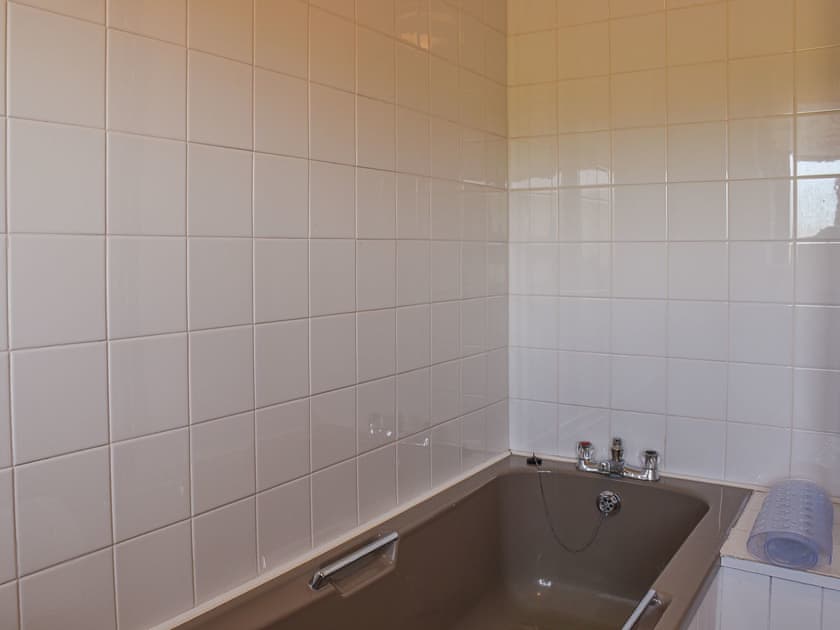 Bathroom | Leys Barn, Leys Barn